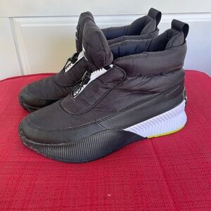 Sorel Black Winter & Rain Boots